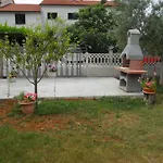 Apartament Hrga